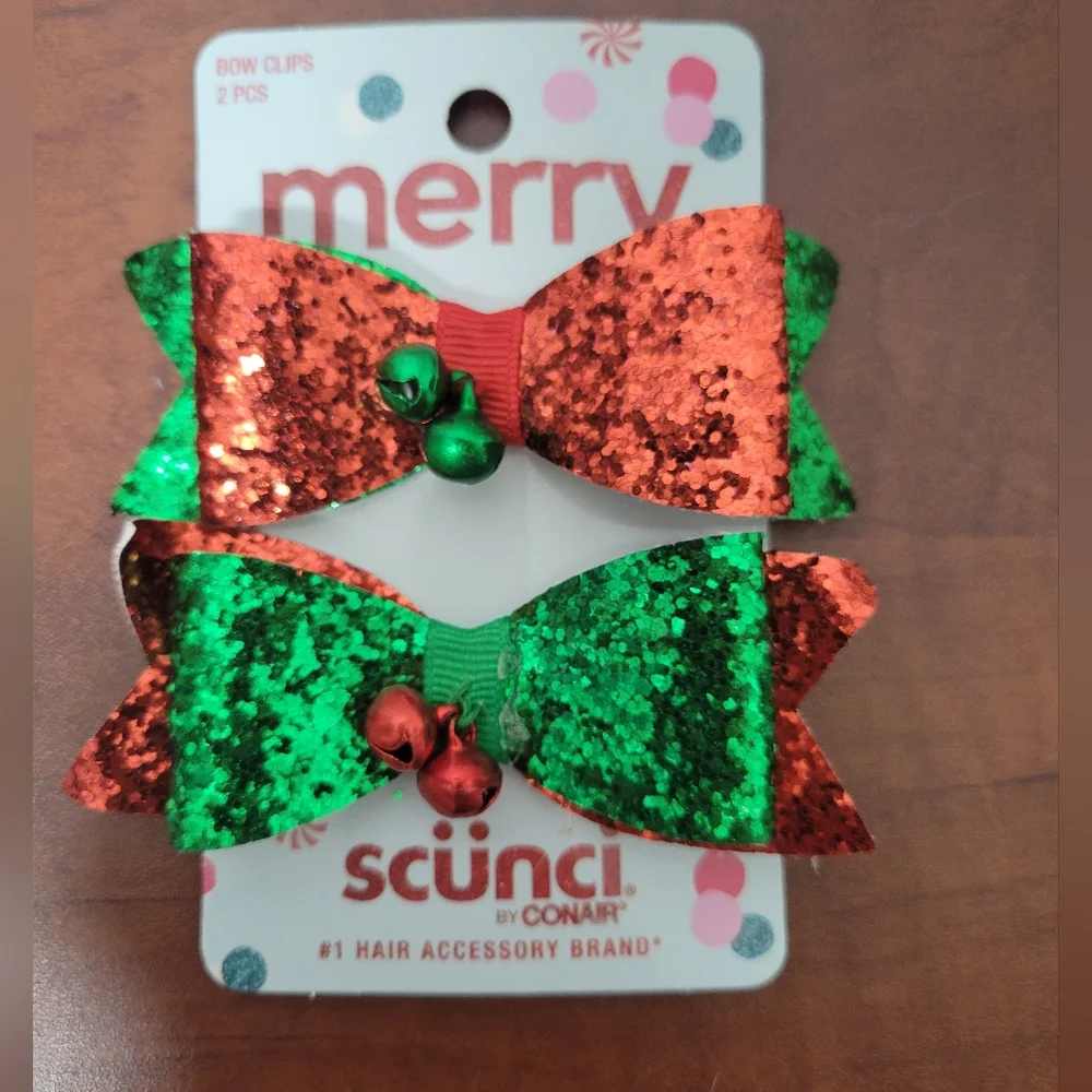 Scunci Festive Hair Bow Clips in Red, White, And Green Set Of 2 Nwt